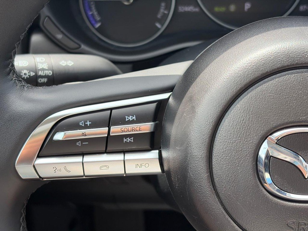 Used 2025 MAZDA CX-50 AWD 2.5 Hybrid w/ Premium Pkg image 24