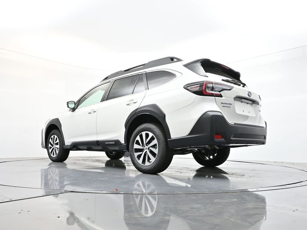 Used 2025 Subaru Outback Premium w/ Popular Package #1 AWD/4WD image 27