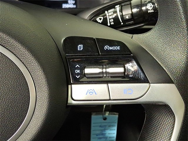 Used 2023 Hyundai Elantra SE w/ Preferred Accessory Package image 24