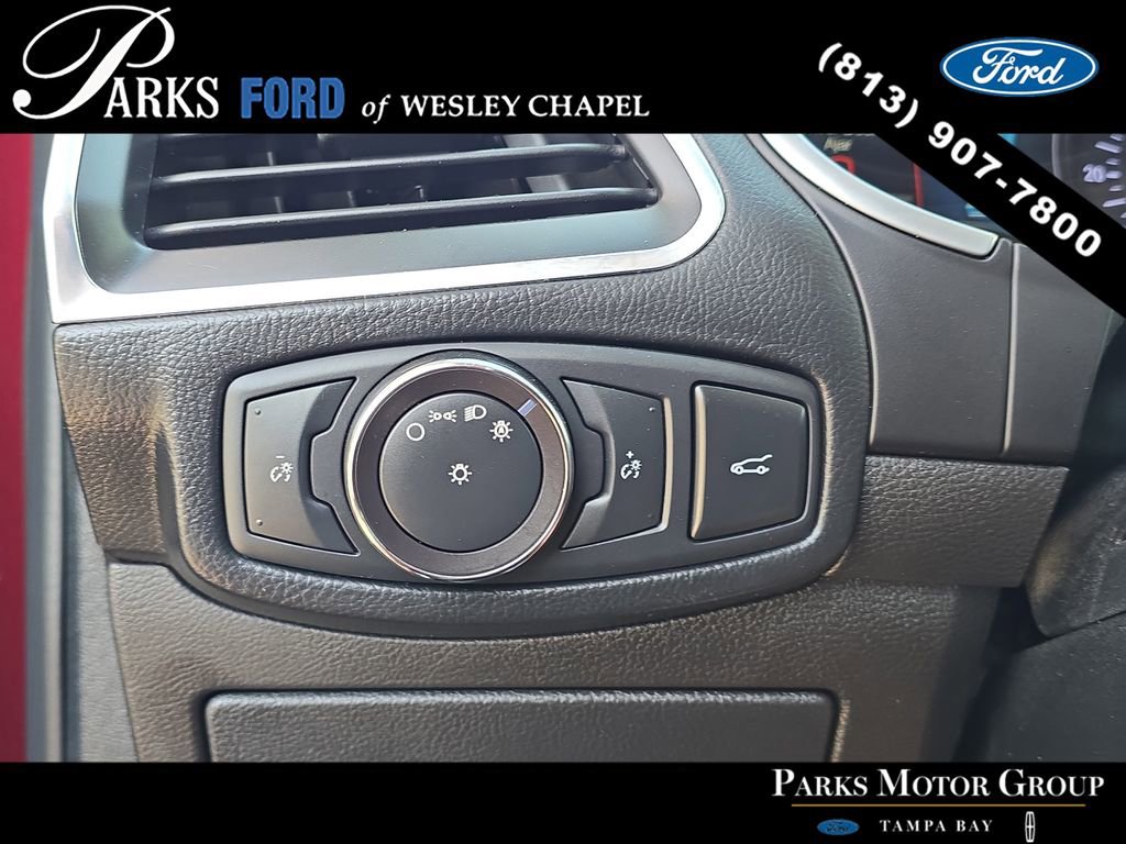 Certified 2018 Ford Edge Titanium w/ Technology Package image 26
