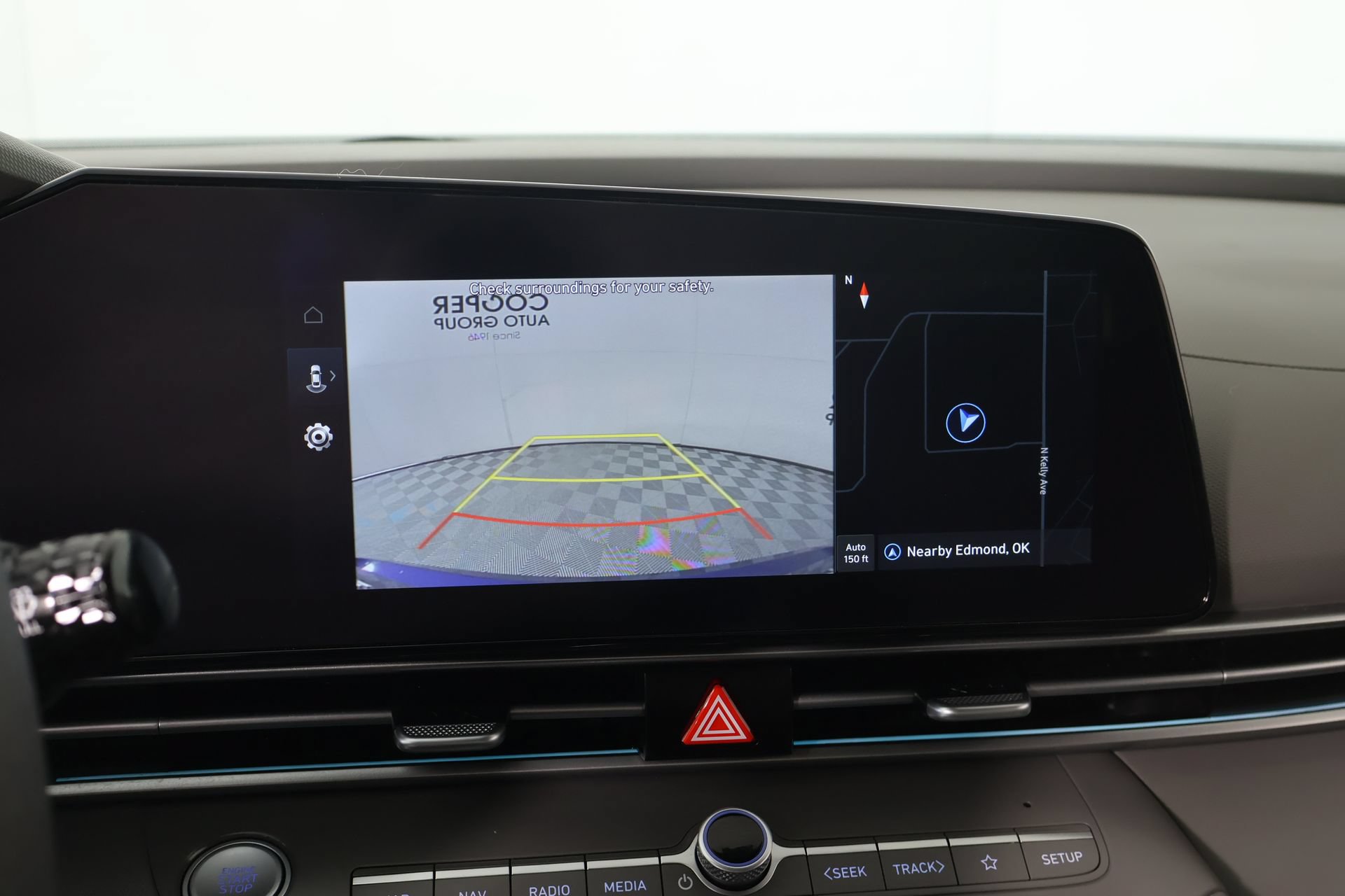 Certified 2024 Hyundai Elantra SEL FWD image 6