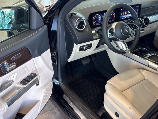 New 2026 Mercedes-Benz GLB 250 4MATIC image 12