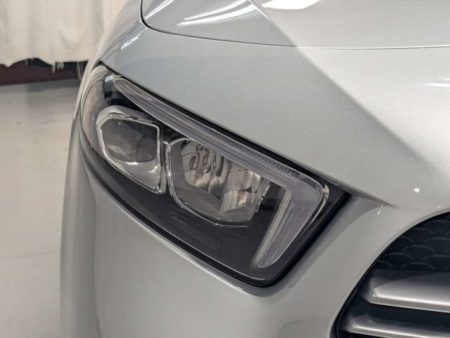 Used 2021 Mercedes-Benz A 35 AMG 4MATIC image 27