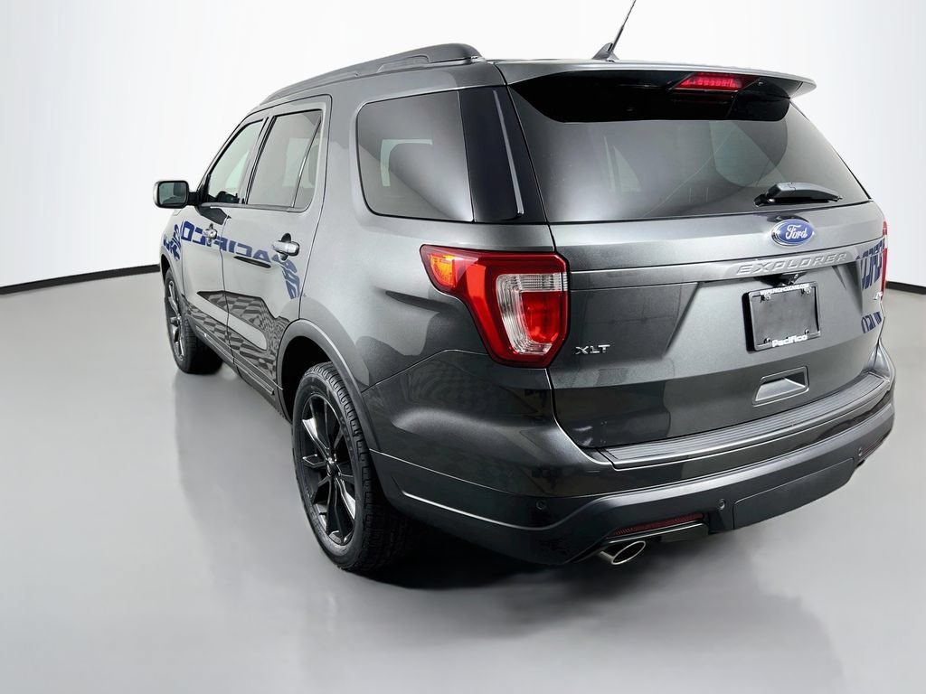 Certified 2019 Ford Explorer XLT w/ Equipment Group 202A AWD/4WD image 6