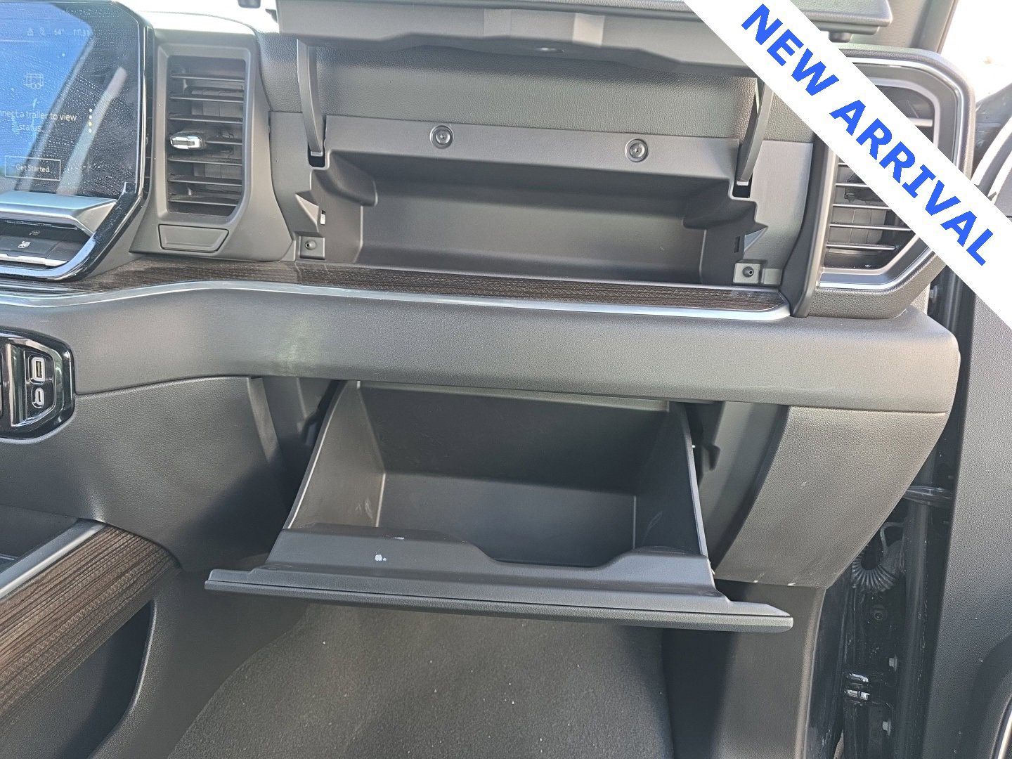 Used 2025 Chevrolet Silverado 1500 LT Trail Boss w/ LT Trail Boss Premium Package image 50