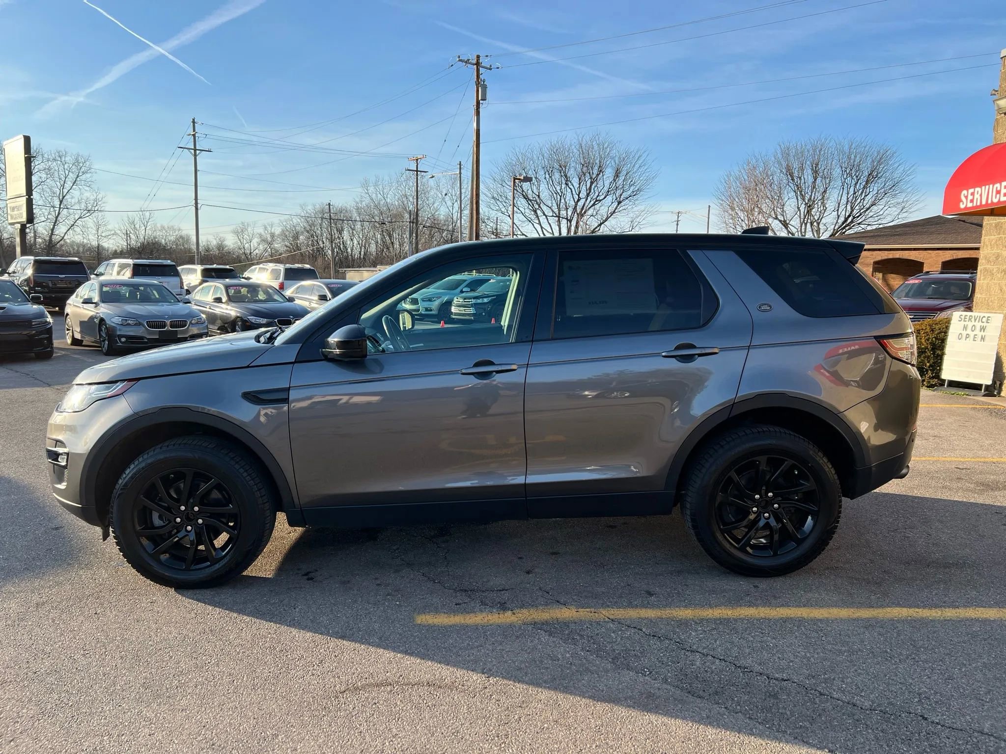 Used 2019 Land Rover Discovery Sport SE AWD/4WD image 8