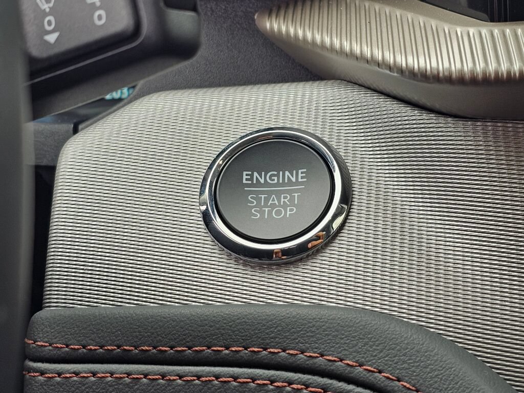New 2025 Ford Explorer Active AWD/4WD image 20