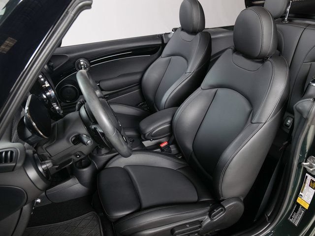 Used 2022 MINI Cooper John Cooper Works w/ Driver Assistance Package FWD image 5