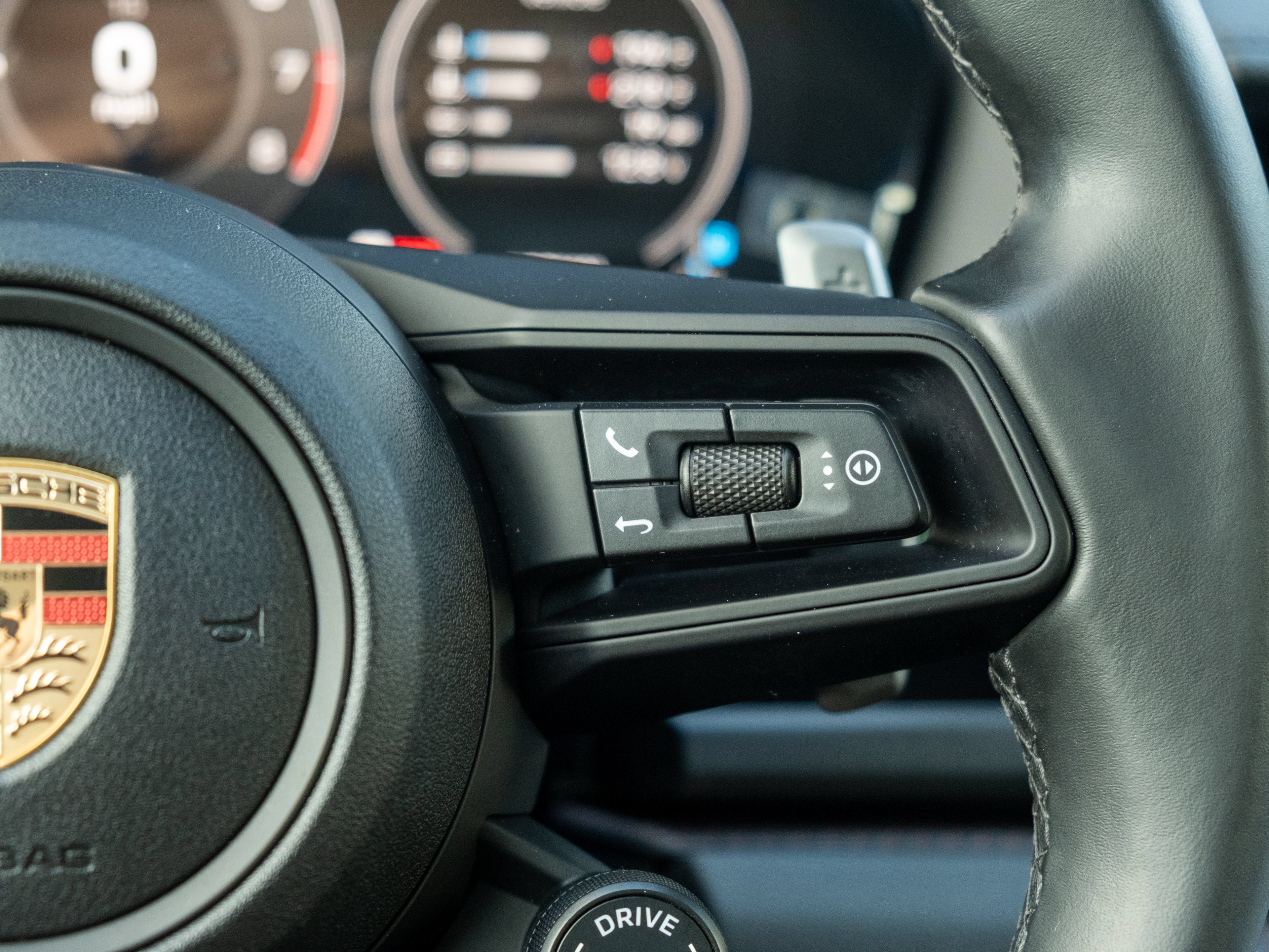 Certified 2024 Porsche Panamera 4 AWD/4WD image 26