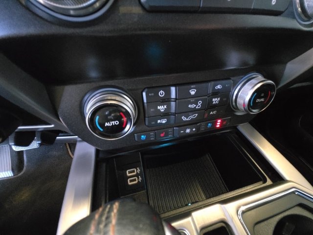 Used 2020 Ford F150 Platinum w/ Equipment Group 701A Luxury AWD/4WD image 17