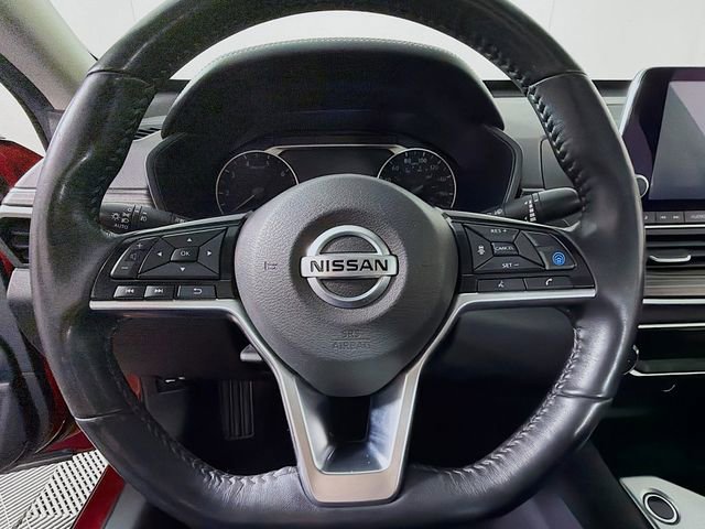 Certified 2020 Nissan Altima 2.0 Platinum image 13