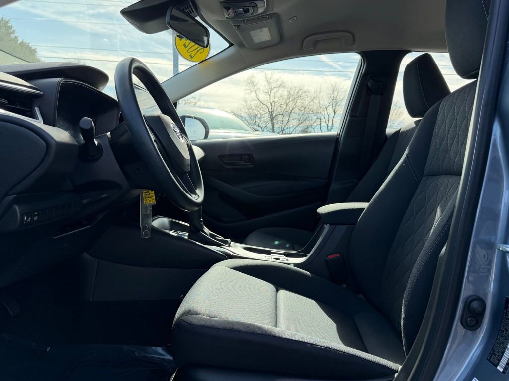 Used 2024 Toyota Corolla LE image 14