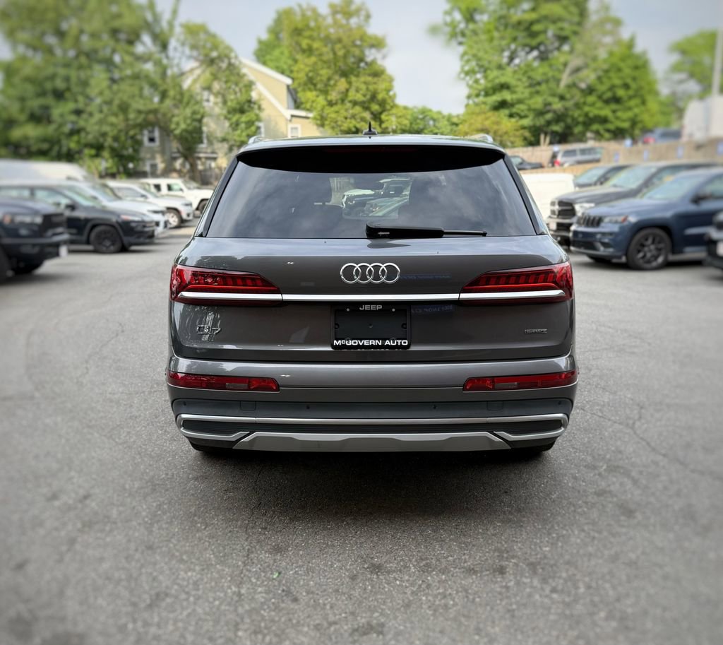 Used 2021 Audi Q7 2.0T Premium Plus w/ Premium Plus Package AWD/4WD image 10
