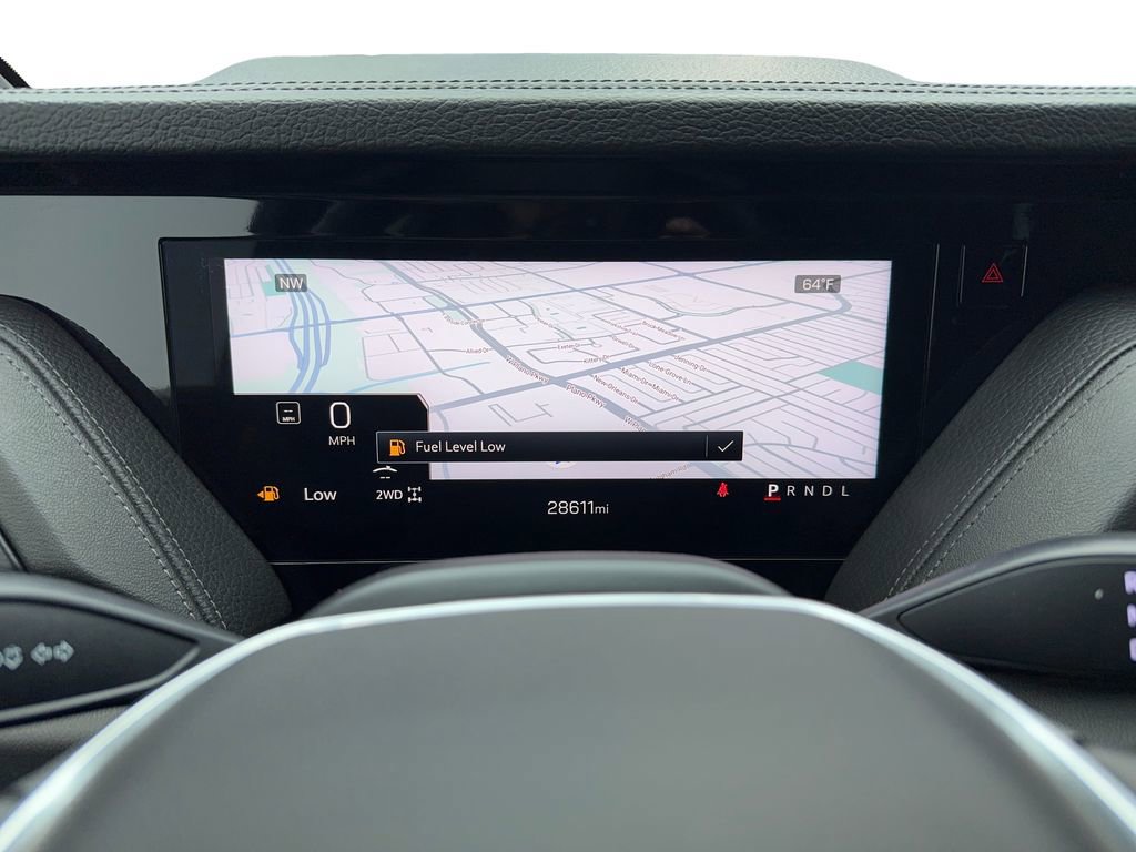 Used 2025 GMC Yukon Denali AWD/4WD image 17