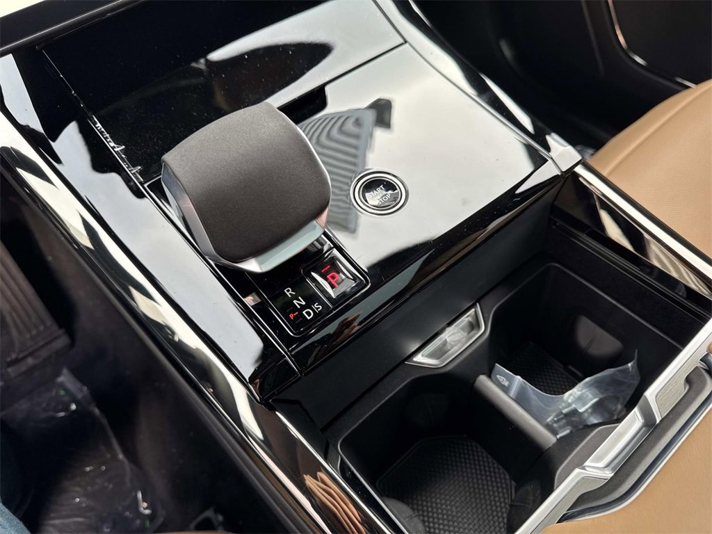 New 2026 Land Rover Range Rover Sport SE image 25