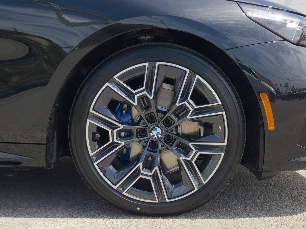 New 2026 BMW 530i w/ M Sport Package image 6
