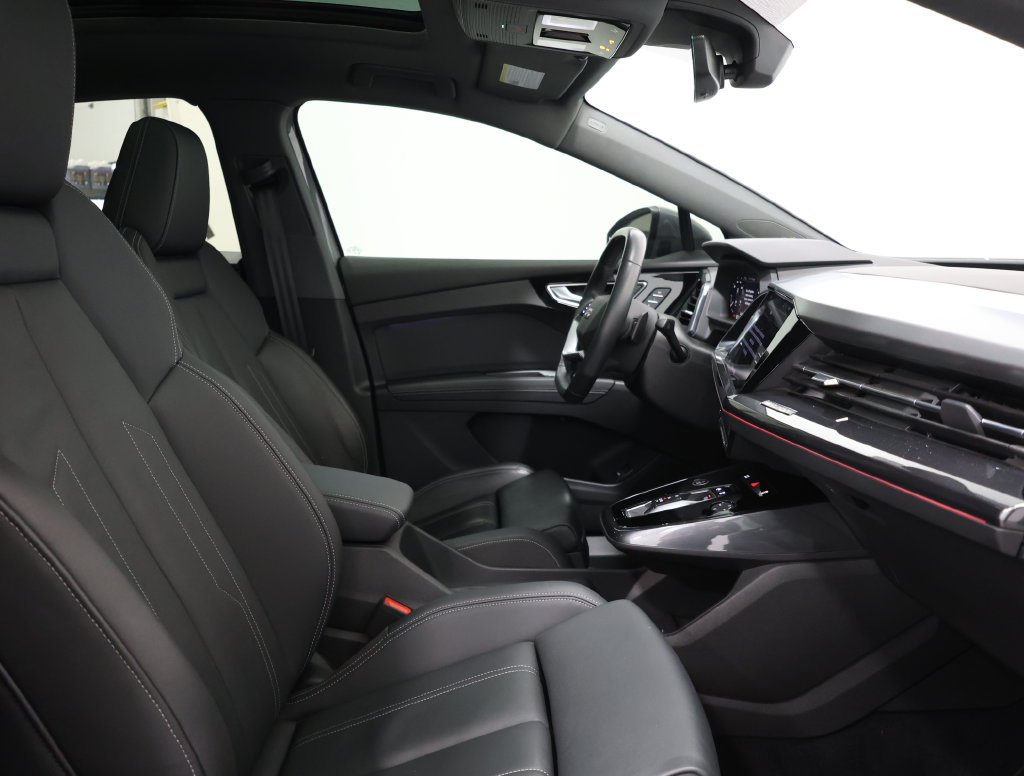 Used 2023 Audi Q4 e-tron Premium Plus w/ Premium Plus AWD/4WD image 21