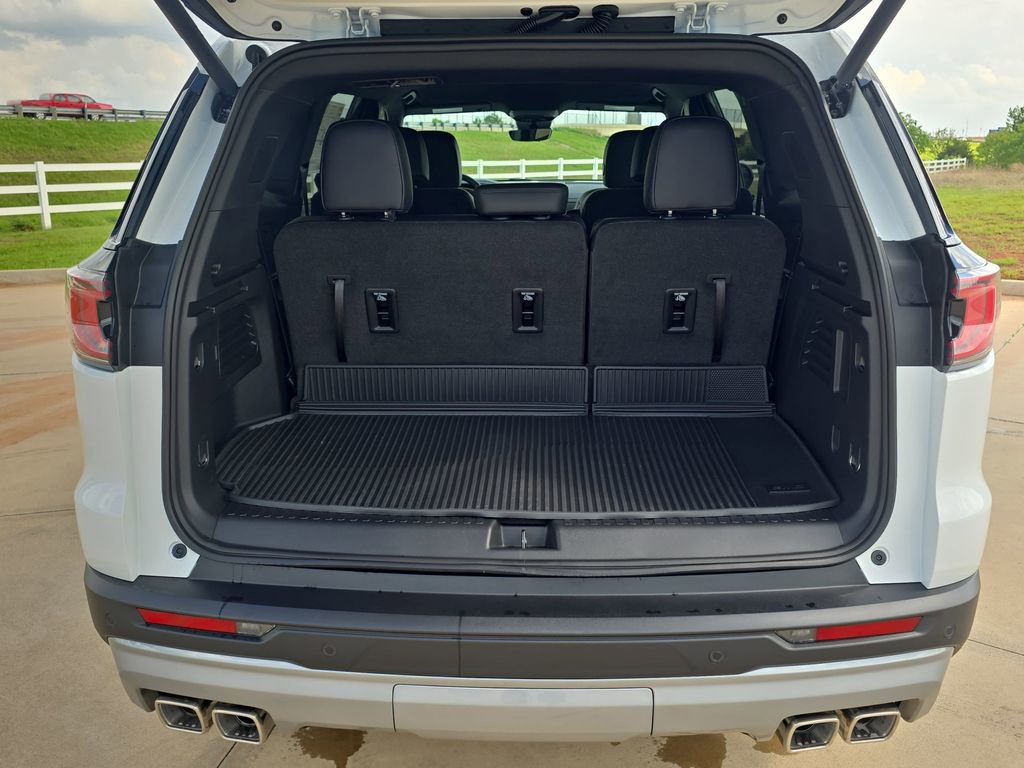 New 2026 GMC Acadia Elevation w/ Elevation Premium Package FWD image 13