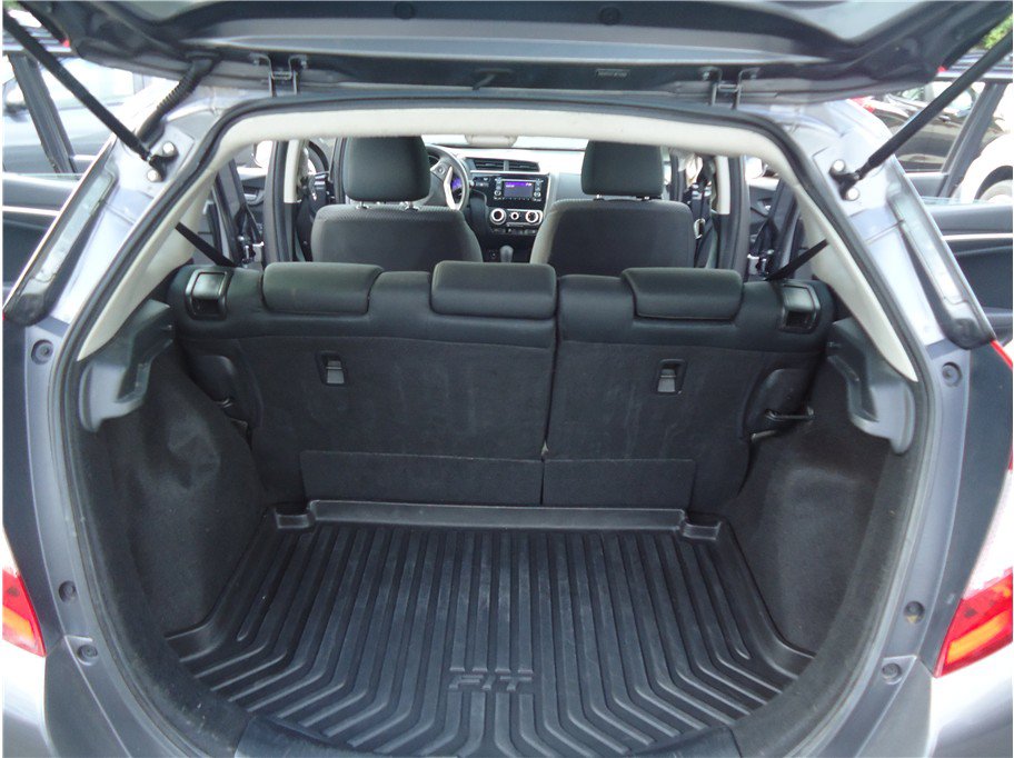 Used 2018 Honda Fit LX image 17