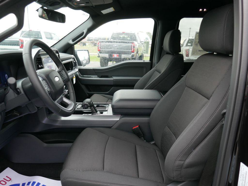 New 2026 Ford F150 XLT image 13
