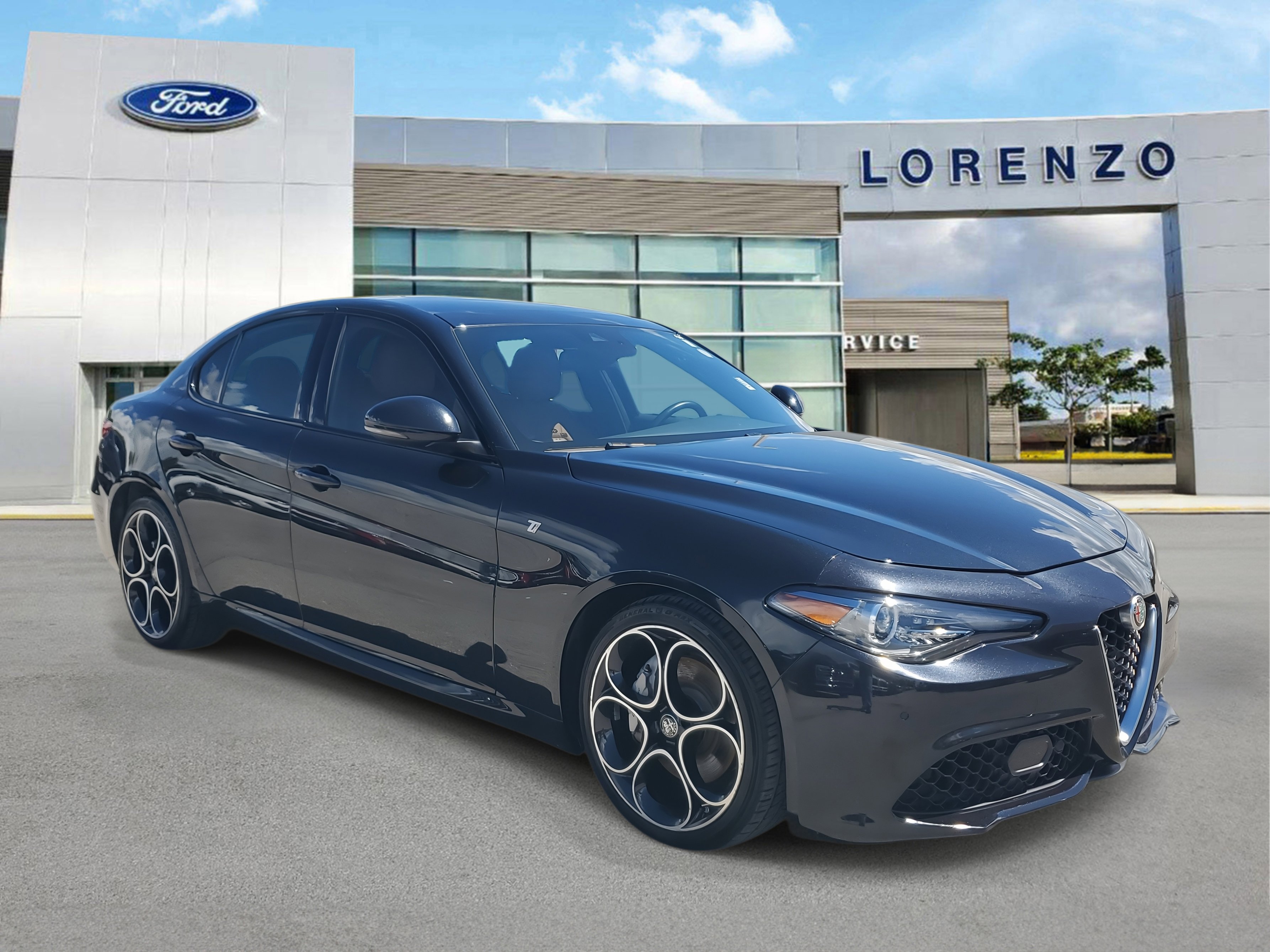 Used 2022 Alfa Romeo Giulia Ti w/ Active Assist Plus Package image 3
