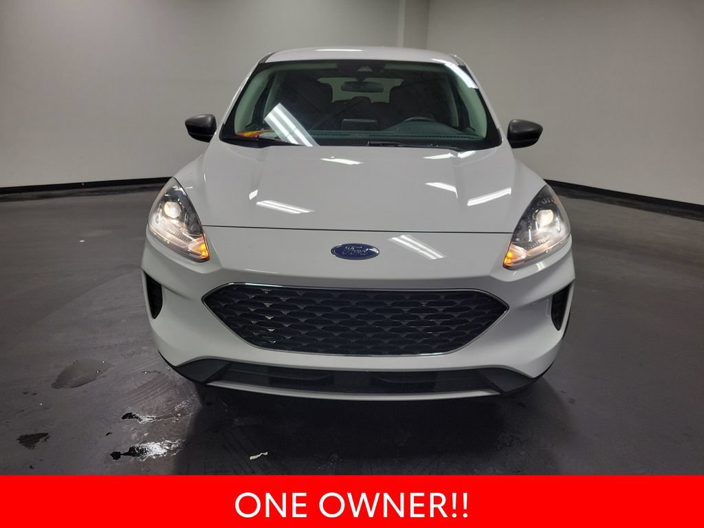 Used 2022 Ford Escape SE FWD image 3