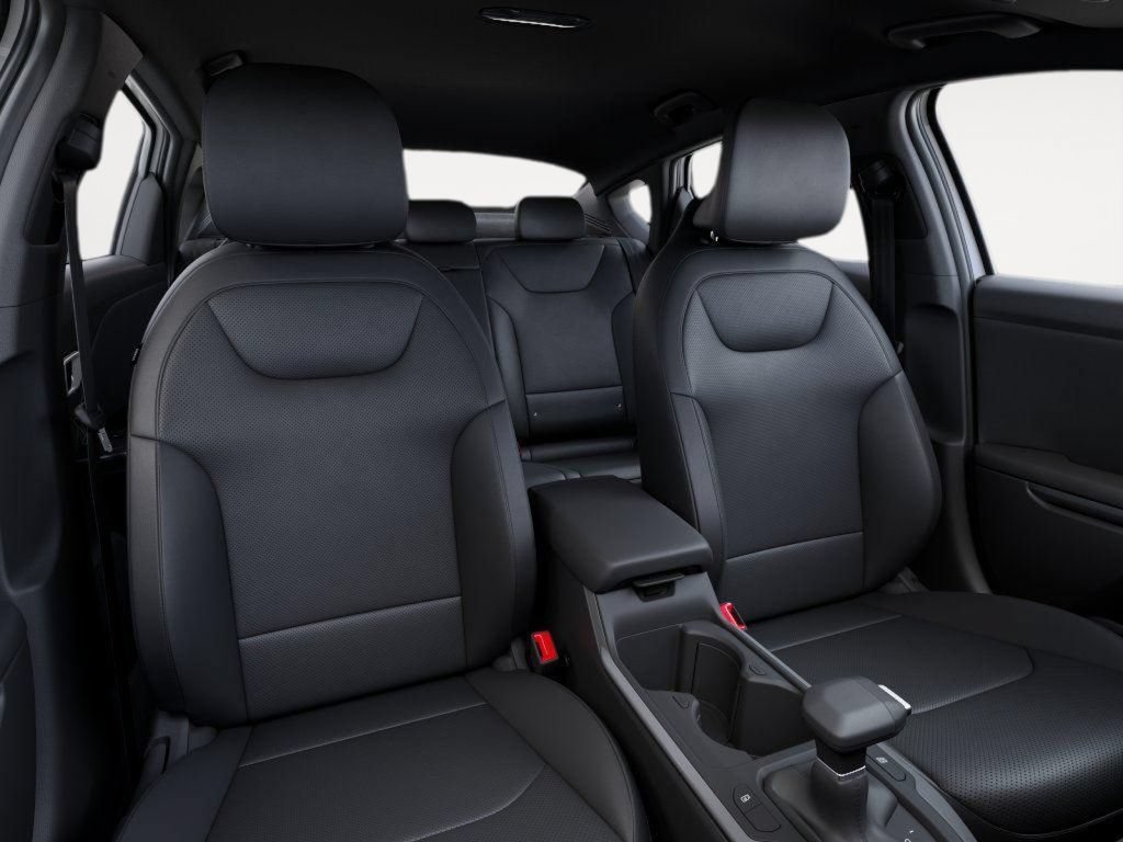 New 2026 Kia K4 EX FWD image 15