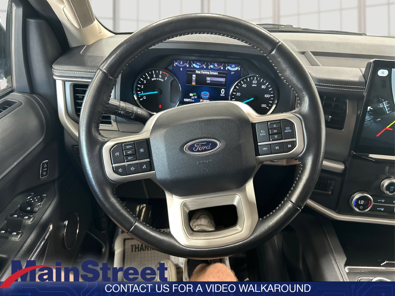 Used 2024 Ford Expedition XLT AWD/4WD image 15