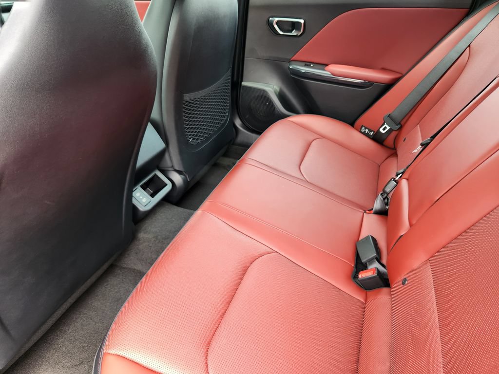 New 2026 Kia K4 GT-Line w/ GT-Line Premium Package FWD image 9