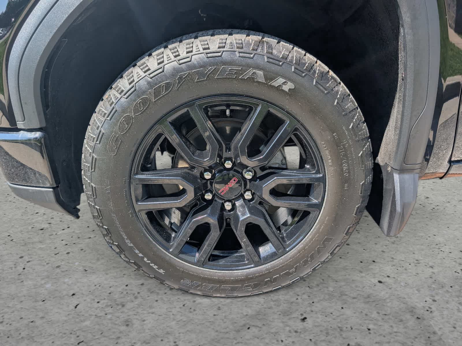 Used 2024 GMC Sierra 1500 Elevation AWD/4WD image 7