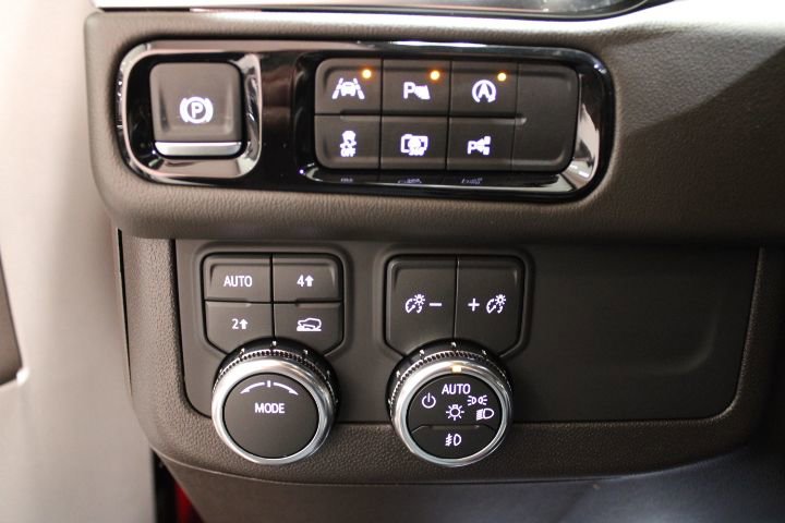 New 2026 GMC Yukon XL Elevation w/ Elevation Premium Package image 44