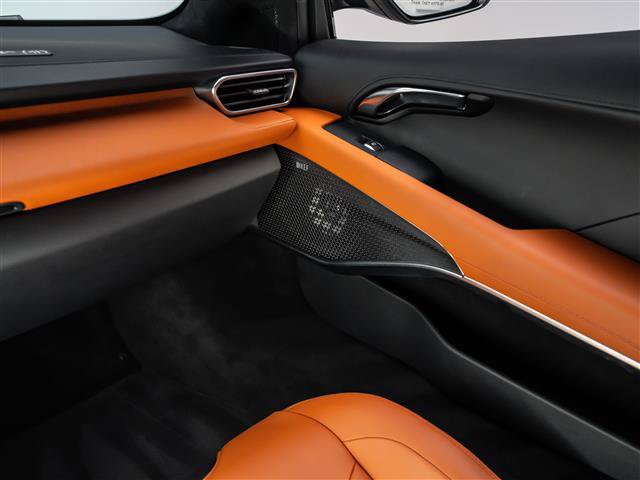 Used 2024 Lotus Emira First Edition RWD image 27