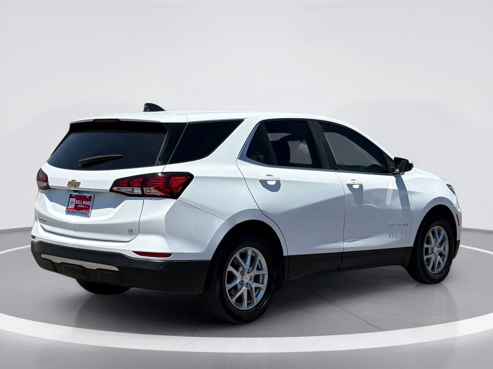 Used 2023 Chevrolet Equinox LT FWD image 4