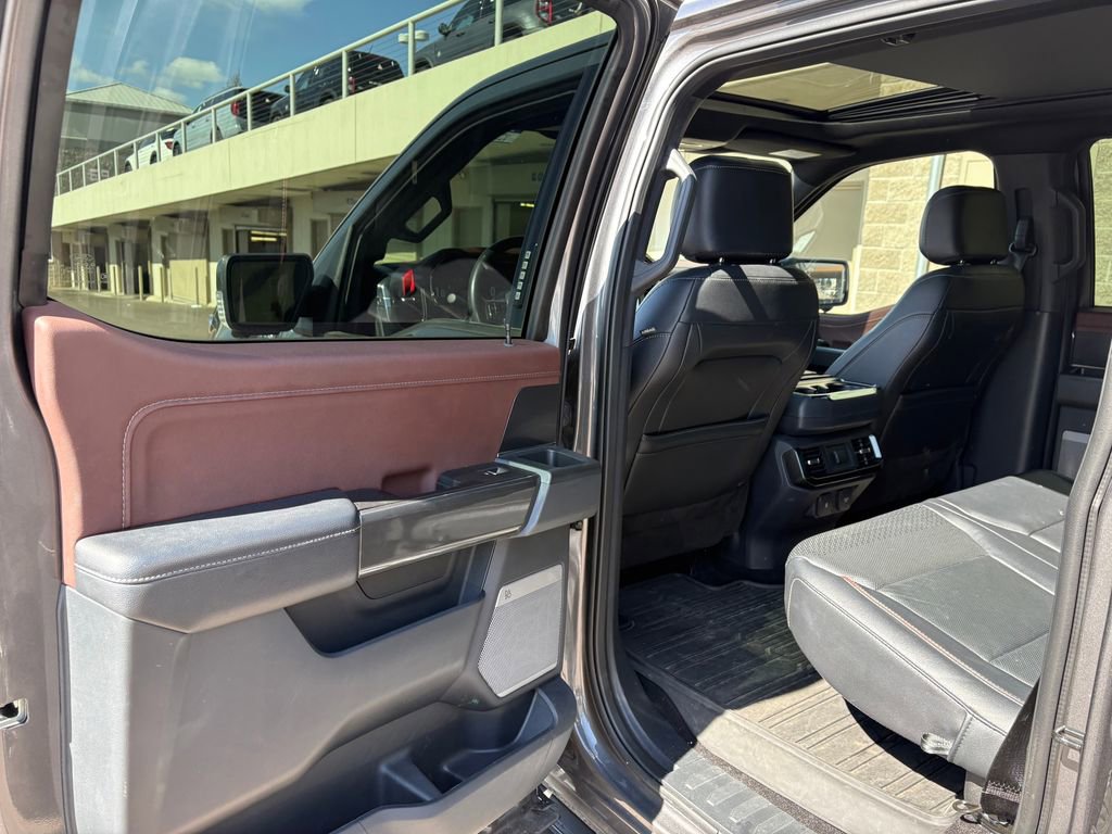 Used 2022 Ford F150 Lariat w/ Max Trailer Tow Package AWD/4WD image 25