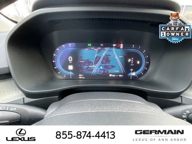 Used 2025 Volvo XC40 B5 Plus image 17