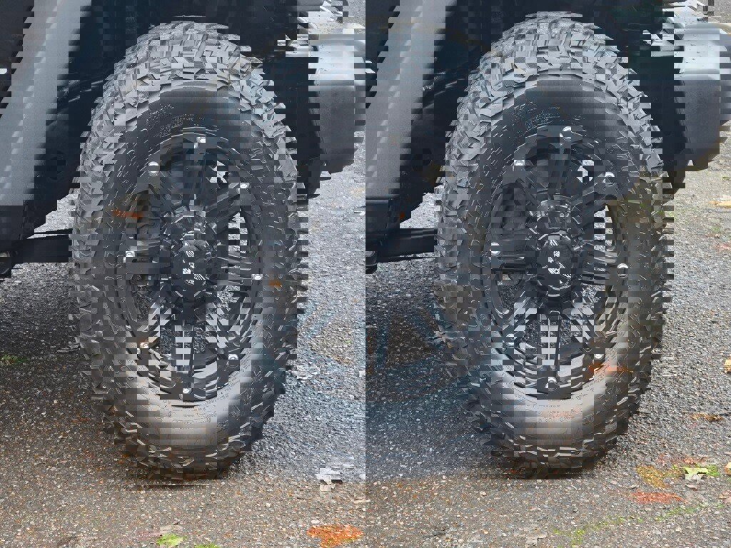 Used 2012 Jeep Wrangler Rubicon w/ Dual Top Group image 24