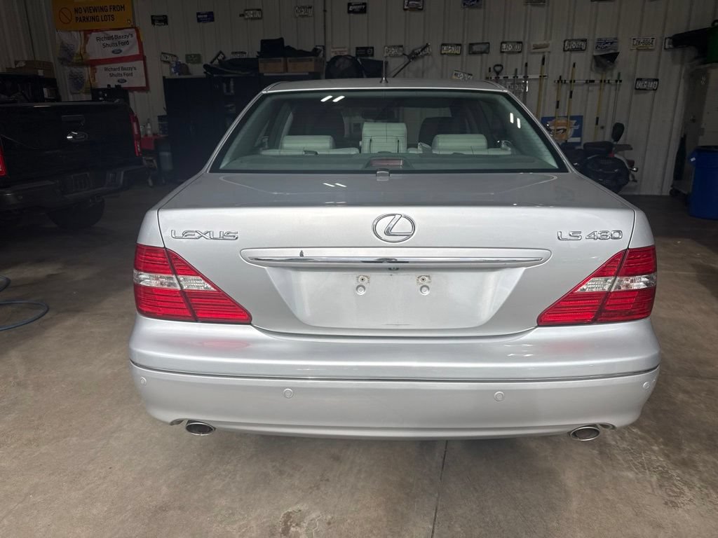 Used 2006 Lexus LS 430 RWD image 6