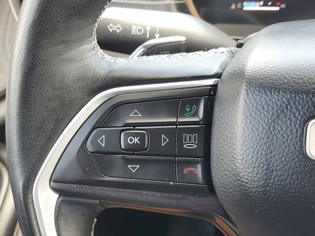 Used 2022 Jeep Grand Cherokee L Laredo AWD/4WD image 23
