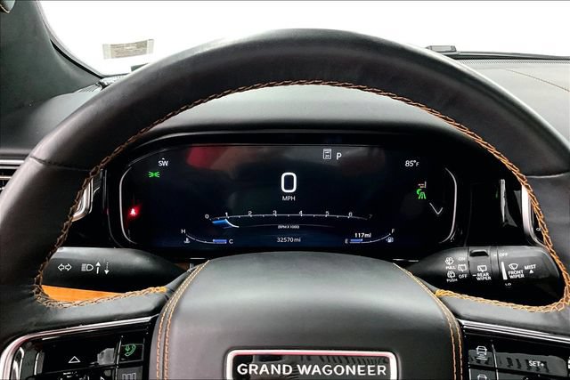 Used 2025 Jeep Grand Wagoneer L Series III w/ Rear-Seat Entertainment Group AWD/4WD image 28