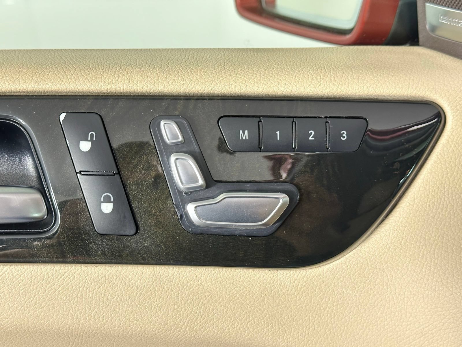 Used 2018 Mercedes-Benz GLE 350 w/ Premium 1 Package image 7