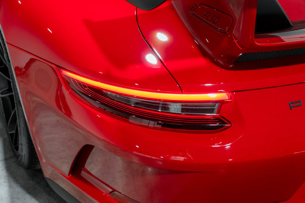 Used 2018 Porsche 911 GT3 RWD image 32