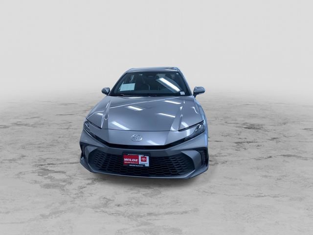 Used 2026 Toyota Camry SE image 5