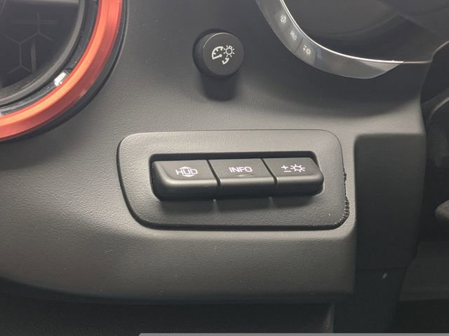 Used 2018 Chevrolet Camaro ZL1 image 21