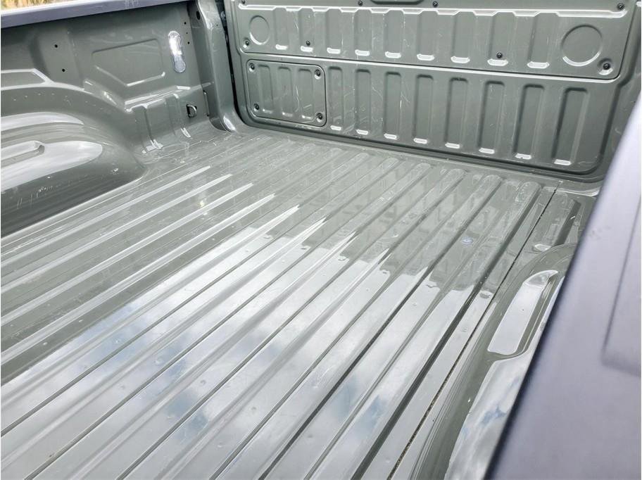 Used 2026 RAM 1500 Laramie w/ Night Edition AWD/4WD image 10