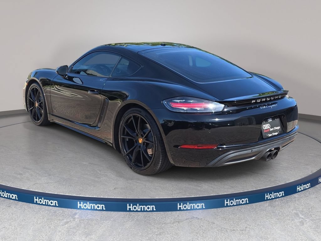 Used 2019 Porsche 718 Cayman RWD image 8