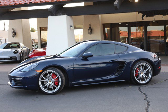 Used 2017 Porsche 718 Cayman S RWD image 5
