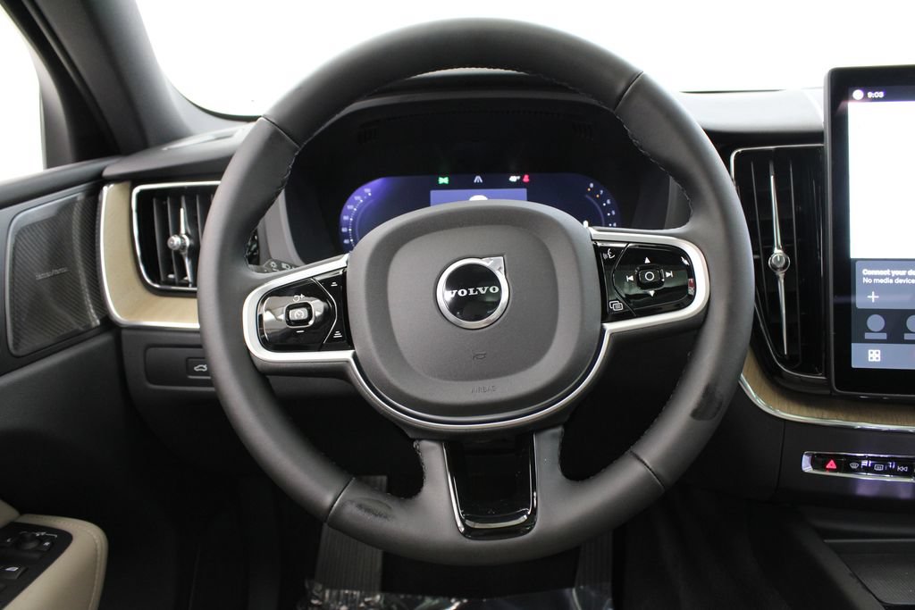 New 2026 Volvo XC60 B5 Plus w/ Protection Package Premier AWD/4WD image 24