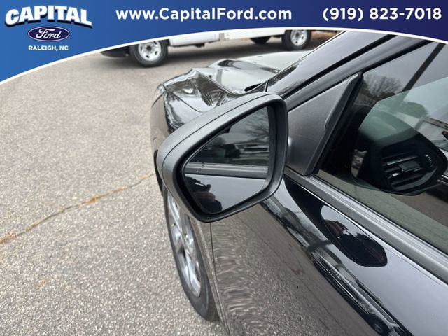 Used 2024 Ford Escape ST-Line image 12