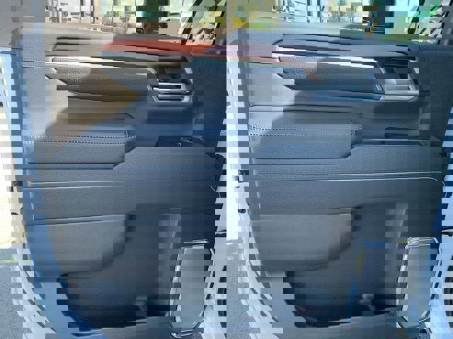 New 2026 GMC Sierra 2500 Denali w/ Denali Reserve Package image 16