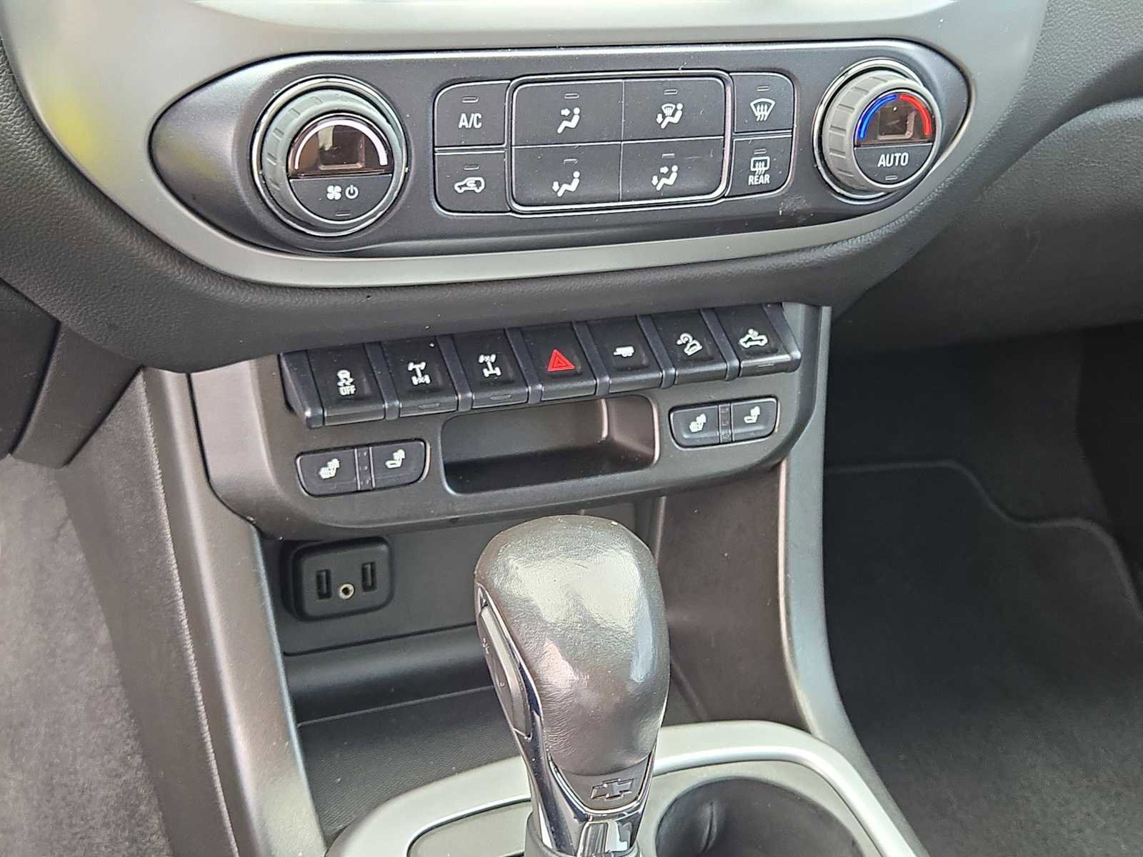 Used 2022 Chevrolet Colorado ZR2 AWD/4WD image 29